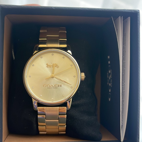 Coach Watch - Picture 1 of 6